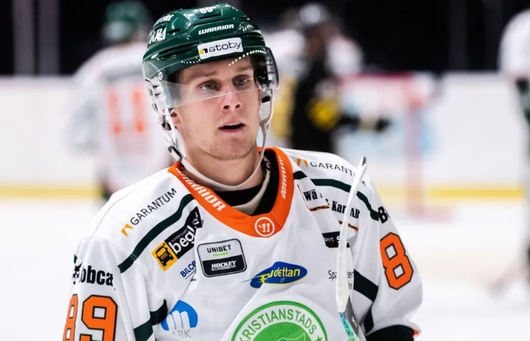 Mora lånar in 20-årige talangen: ”Jätteroligt att ta en titt”