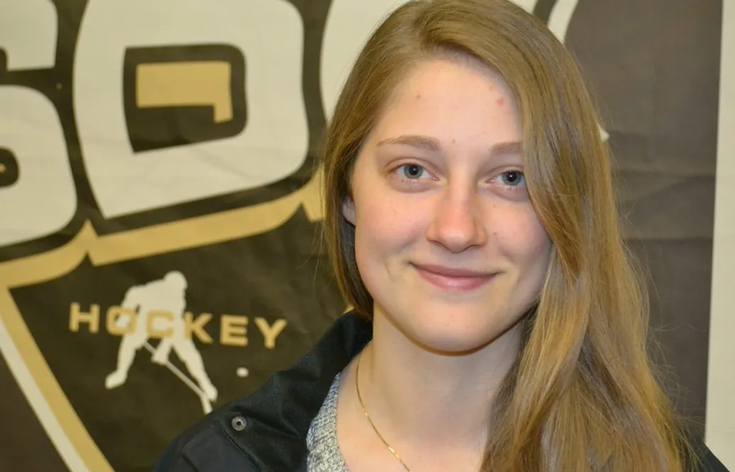 Svenskan som har tagit collegehockeyn med storm: ”Svenska målvakter håller en rätt hög klass”