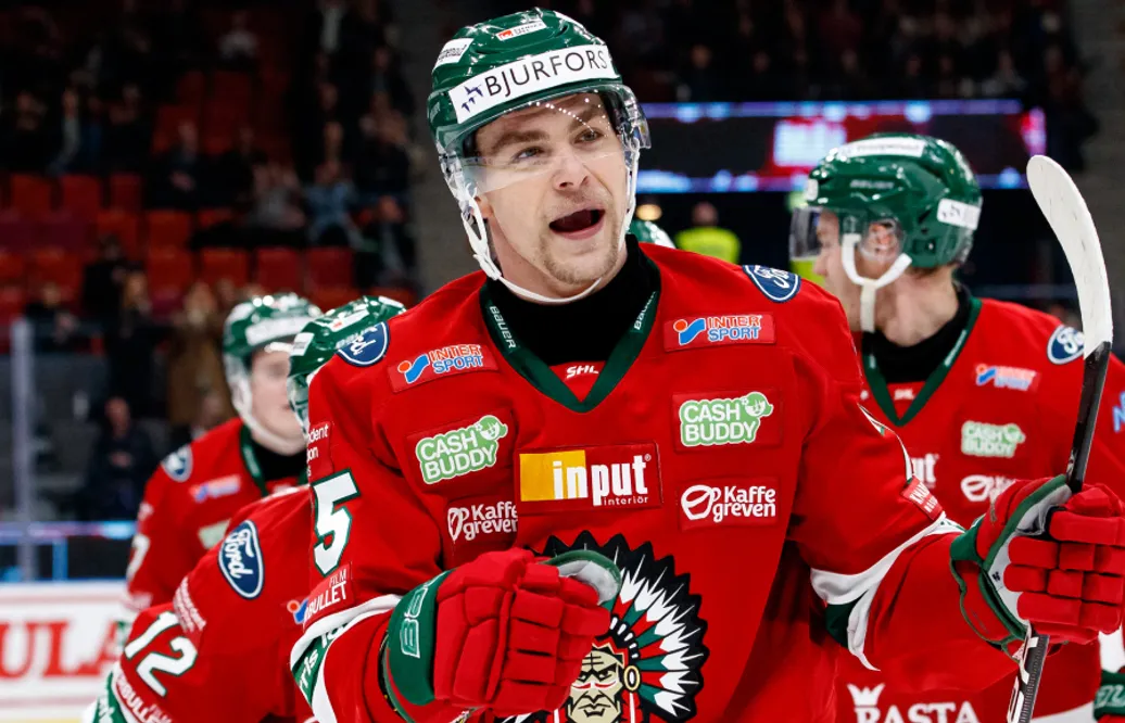 Radan Lenc förlänger med Frölunda till 2024