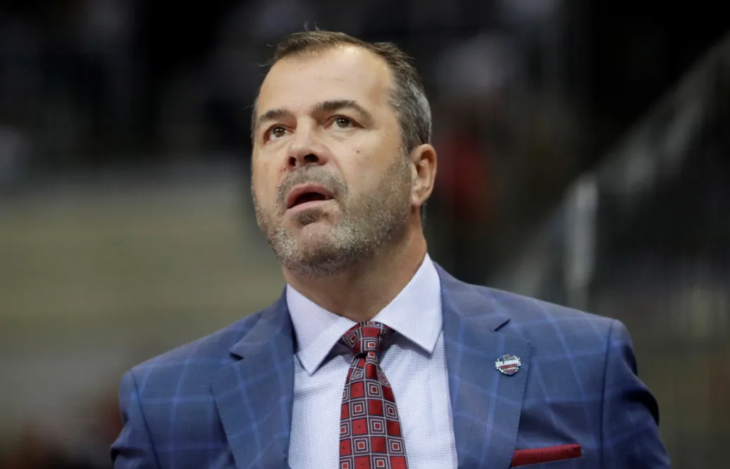 Alain Vigneault avslutar tränarkarriären