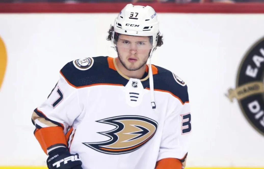 Mason McTavish blir Kanadas JVM-kapten
