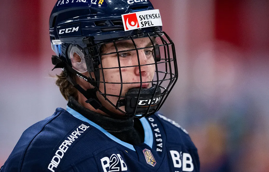 Anton Frondell utgår inför Hlinka Gretzky Cup