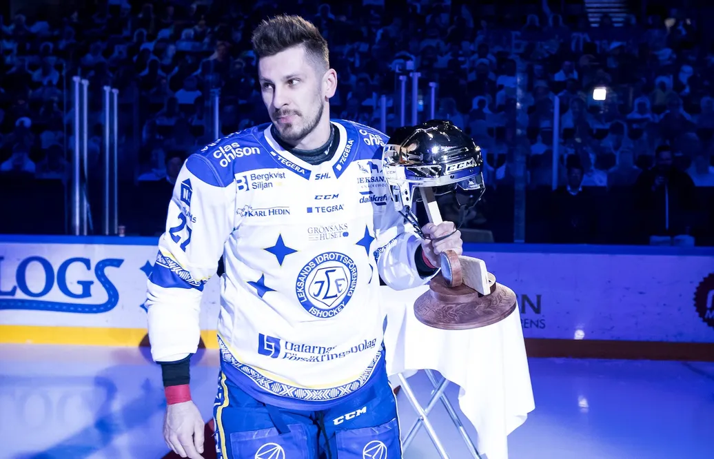 KLART: Marek Hriviks kontrakt i KHL-klubben bryts