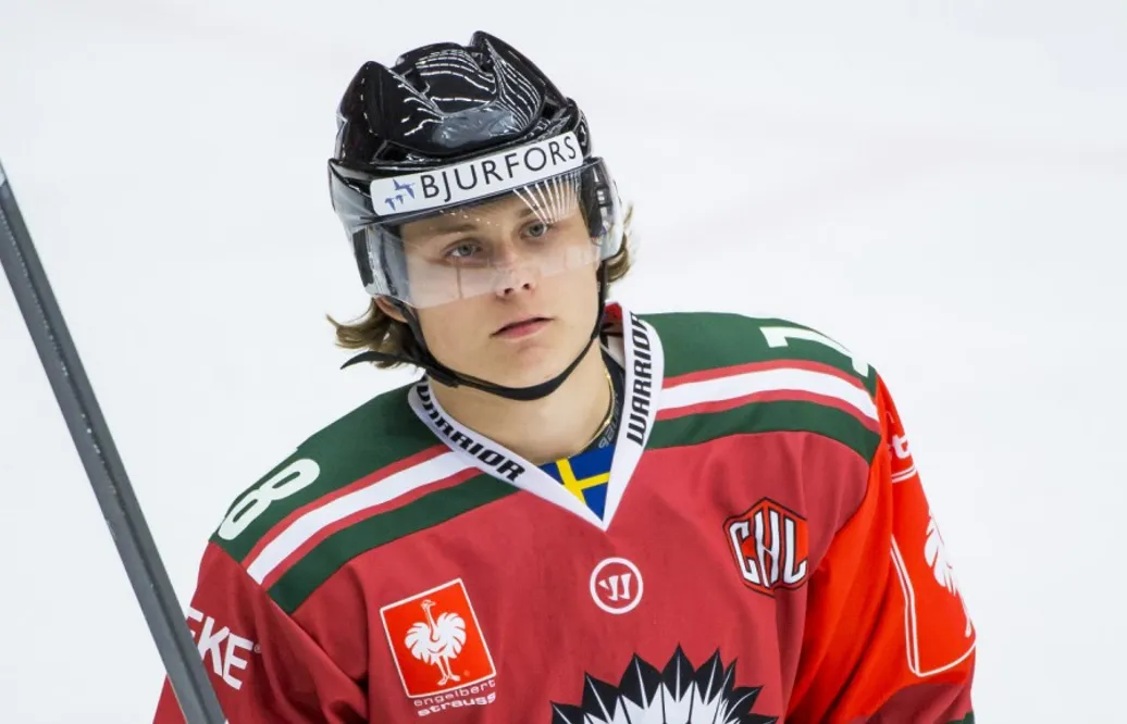 Valdes sist i NHL-draften – nu gör han försäsongssuccé i Frölunda