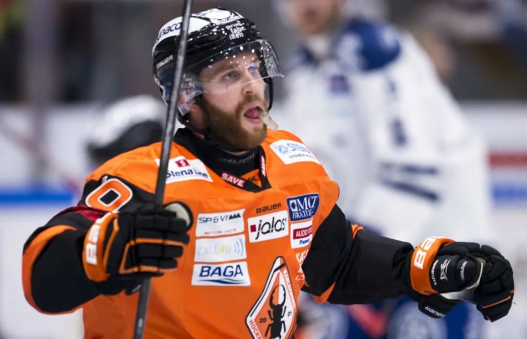 KHK:s målkung går i NHL-stjärnornas fotspår – tar hjälp av ”mirakeltränaren”