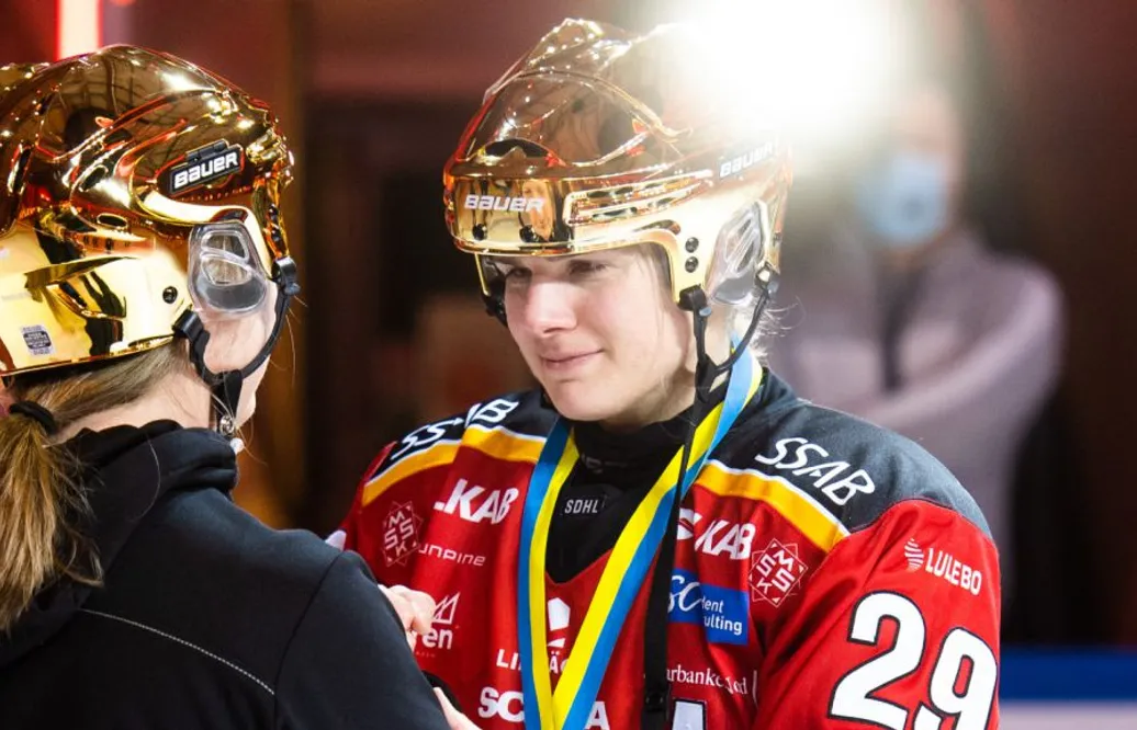 Emma Nordin axelskadad – samtalen med Luleå pausas