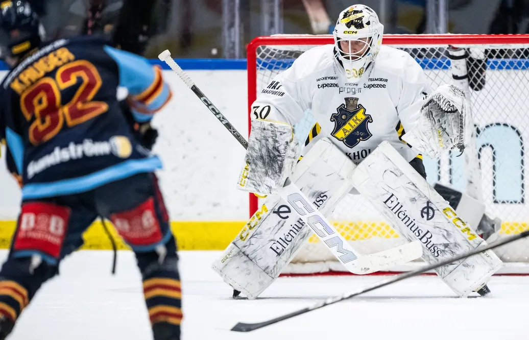 Klart: Brattström skriver nytt kontrakt med AIK