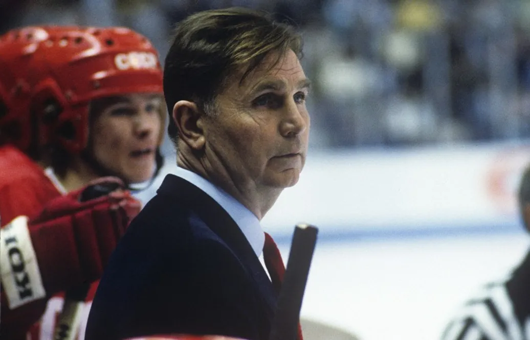 Legendariske coachen Viktor Tichonov död
