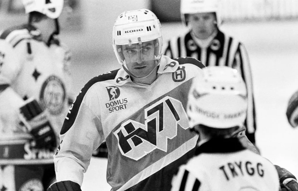 De stora matchernas målgörare som hjälpte HV71 till elitserien – Old School Hockey Roland Eriksson