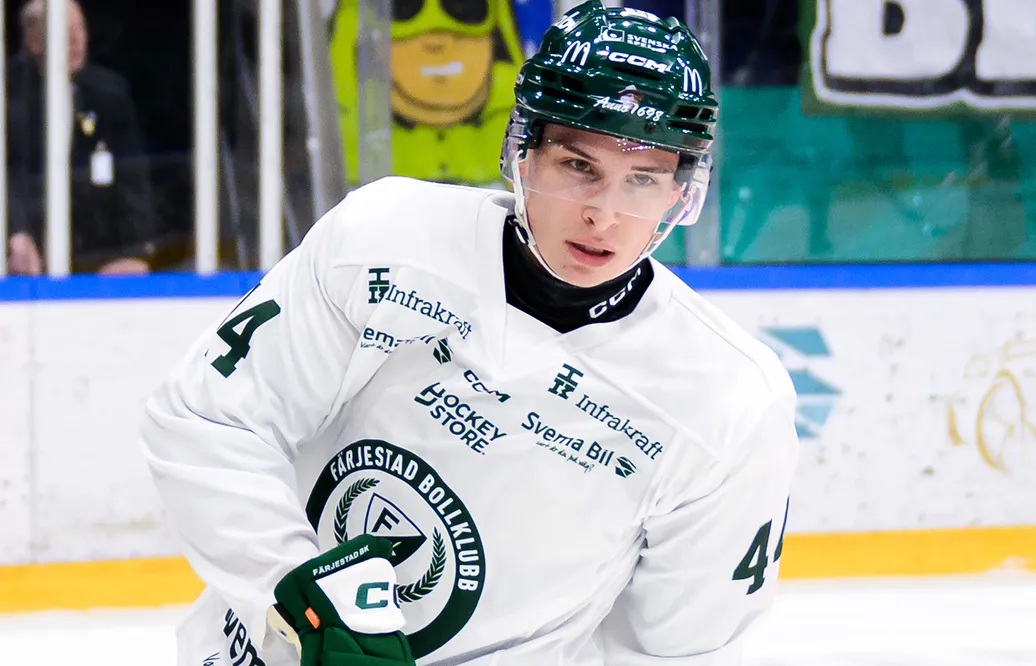 Quinn Schmiemann blir kvar nere i Tjeckien. 