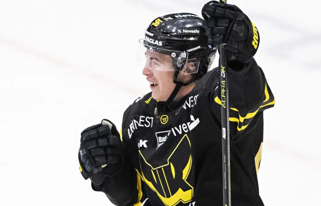 Målkungen stannar i Västerås