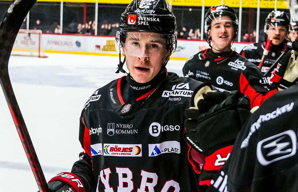 Kalle Holm fortsätter i Nybro efter succén: "Väldigt spännande"