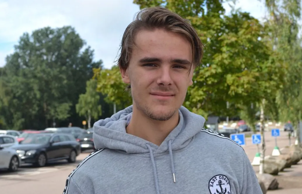 NHL-talangens oväntade flytt till Sverige: "Plötsligt var jag bara här"