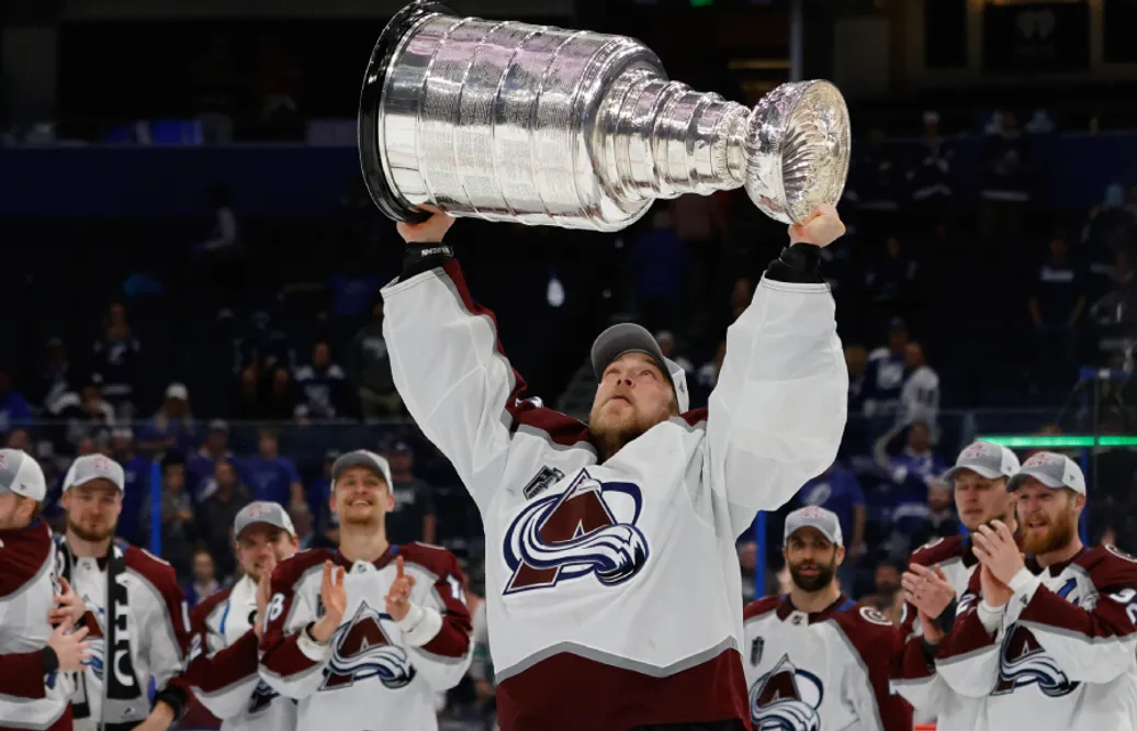 Darcy Kuemper klar för Capitals – skriver långtidskontrakt