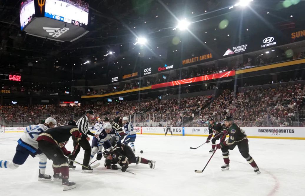 Beskedet: Arizona Coyotes blir kvar i collegearenan