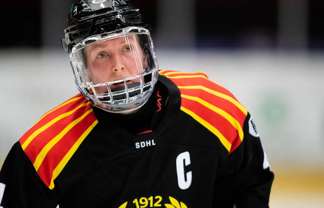 Rosa Lindstedt klar för fortsättning i Brynäs