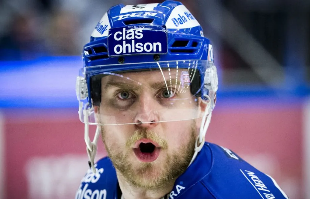 Nichlas Torp på isen med Malmö