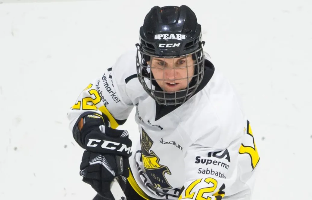 Lettiske veteranforwarden stannar i AIK