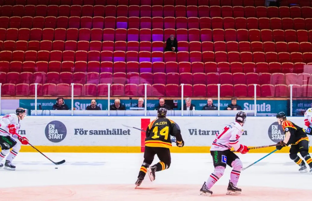 Hela SHL-säsongen kan spelas utan publik