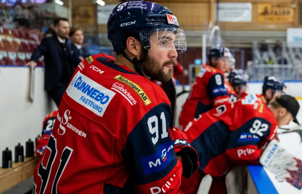 HOCKEYALLSVENSKAN: SSK blandar sig i jakten på Marcus Vela: "Intressant namn"