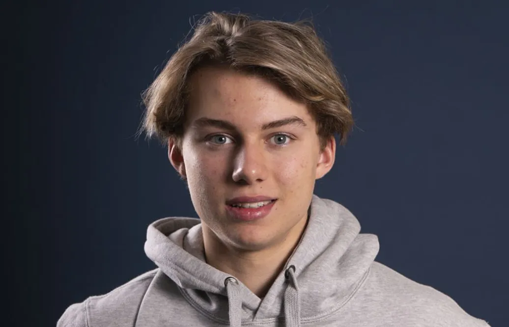 Kanadensiske supertalangen i Sverige - tränar med HV71