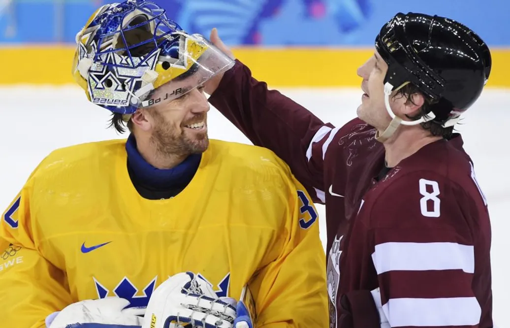 Tidigare stjärnbacken får KHL-jobb som första huvudtränaruppdrag