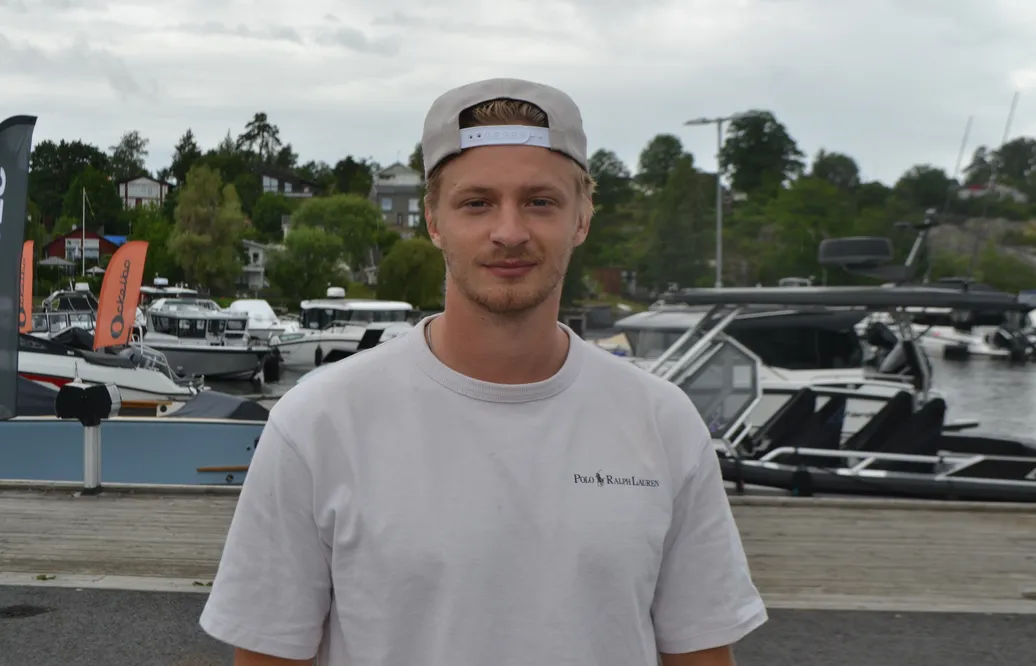 Carl Lindbom är hemma i Stockholm.