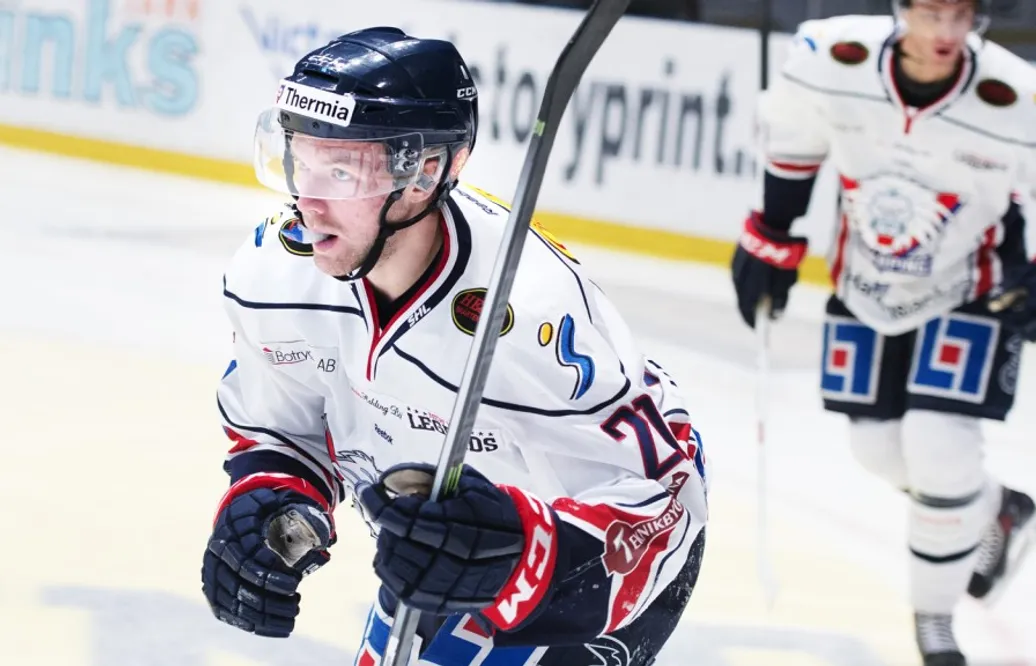 Tidigare SHL-spelaren på väg tillbaka till Sverige: ”Hyser gott hopp om att han ska kunna bli vår spelare”