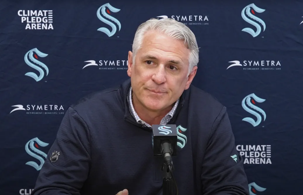 Ron Francis förlänger med Seattle Kraken