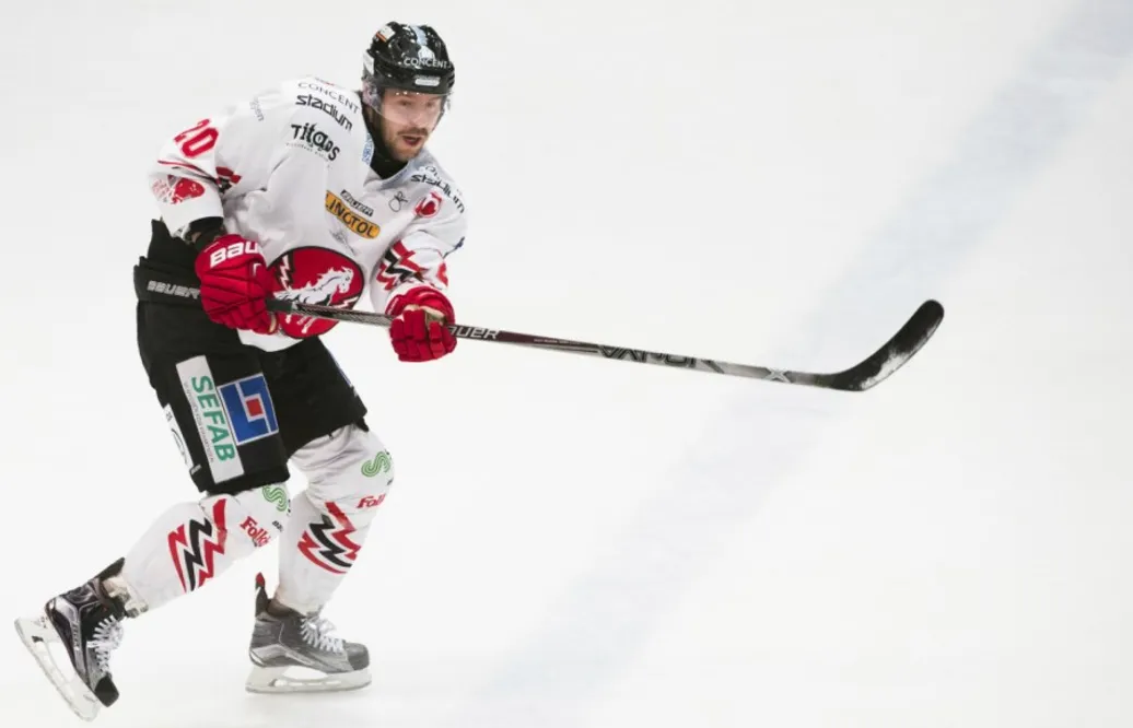 Fick sent genombrott – nu hoppas poängkungen på chans i SHL: ”Inget att sticka under stol med”
