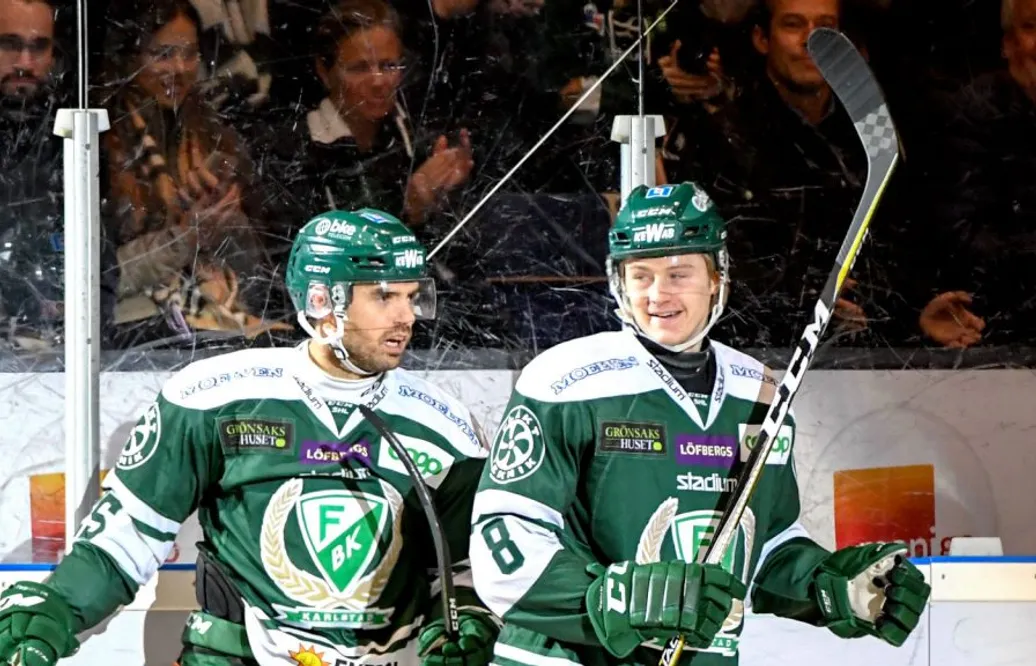 Martin Johansson var på målhumör när toppen mötte botten