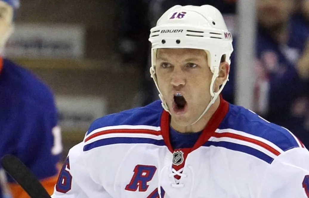 Sean Avery återupptar karriären – i ECHL
