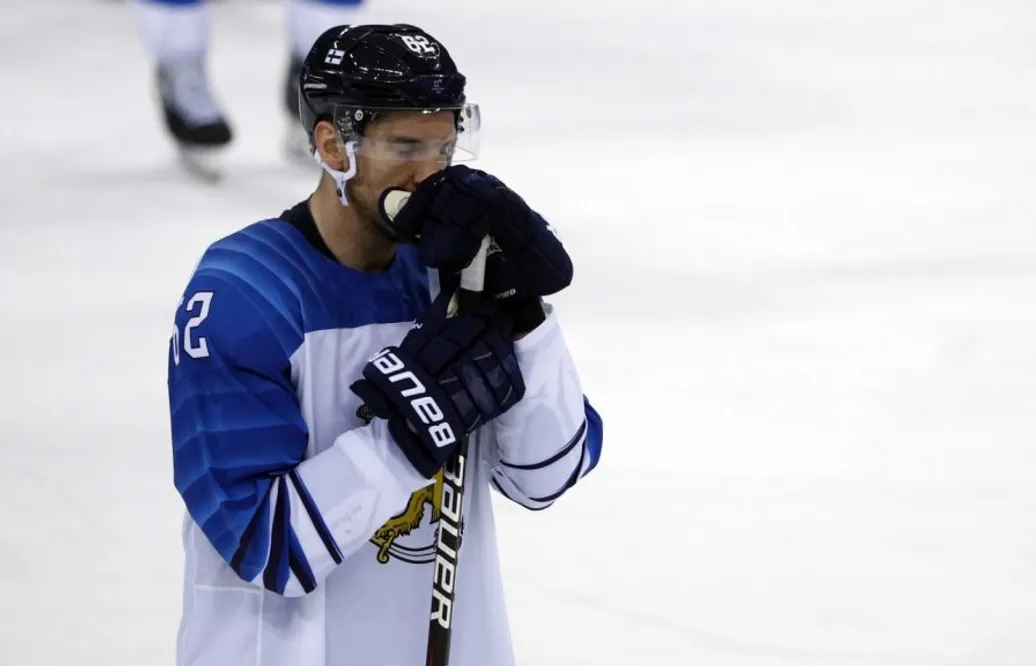 Chockbeskedet: Finske OS-stjärnan tar paus från hockeyn
