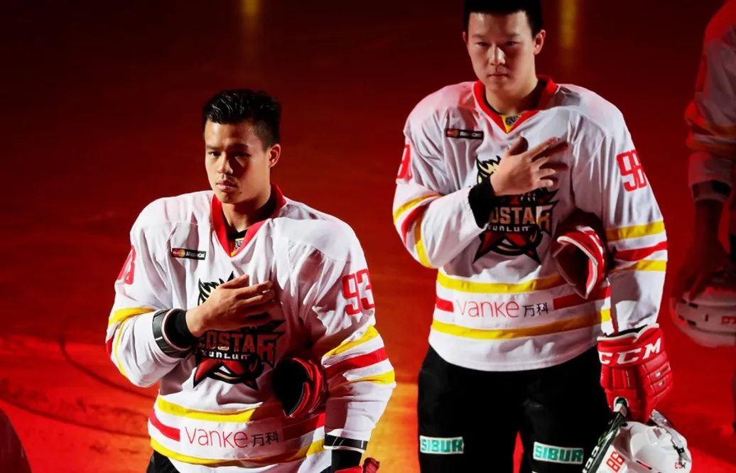 Tränartrio stämmer KHL-laget – på mångmiljonbelopp