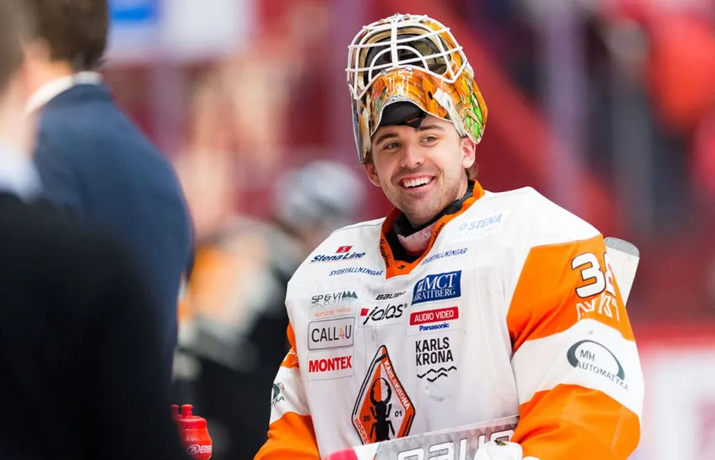 Tidigare SHL-målvakten klar – för Hockeyettan