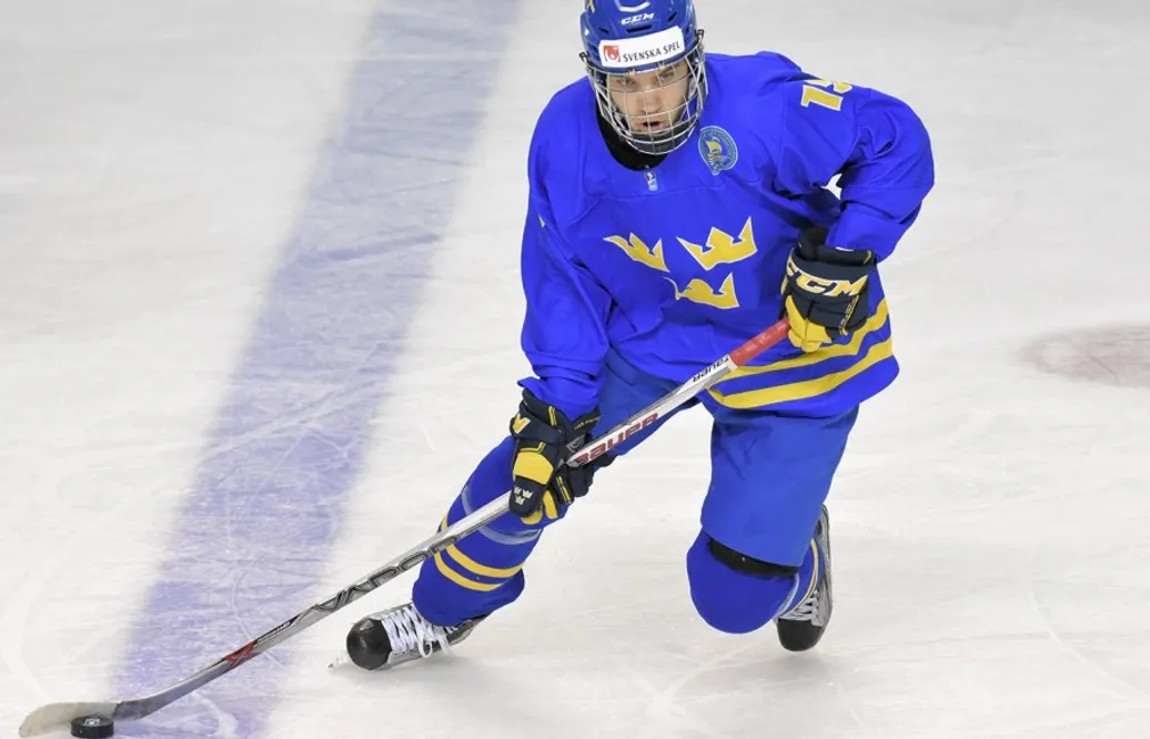 Småkronorna klara för semifinal efter överkörning
