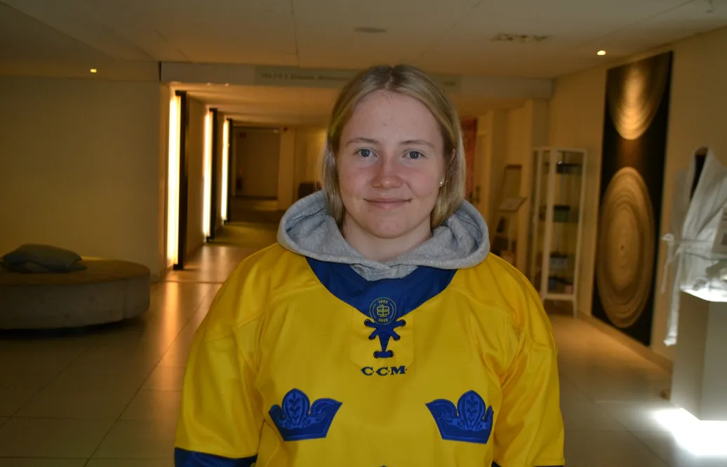 Lina Ljungblom i landslagströja