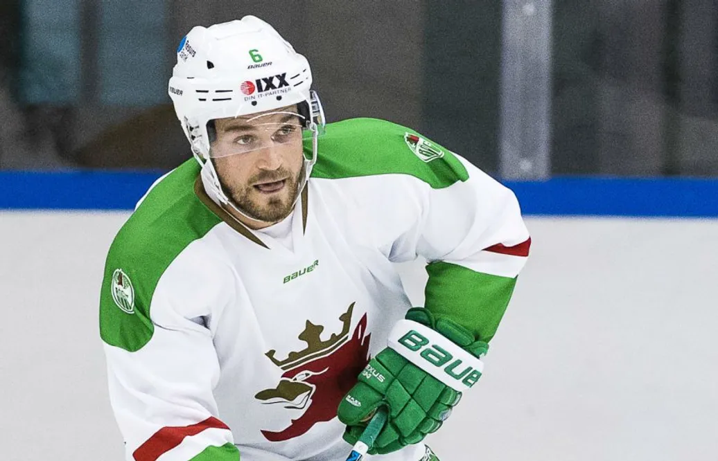 Rögles nyförvärv skadad i landslagsmatch med Kanada