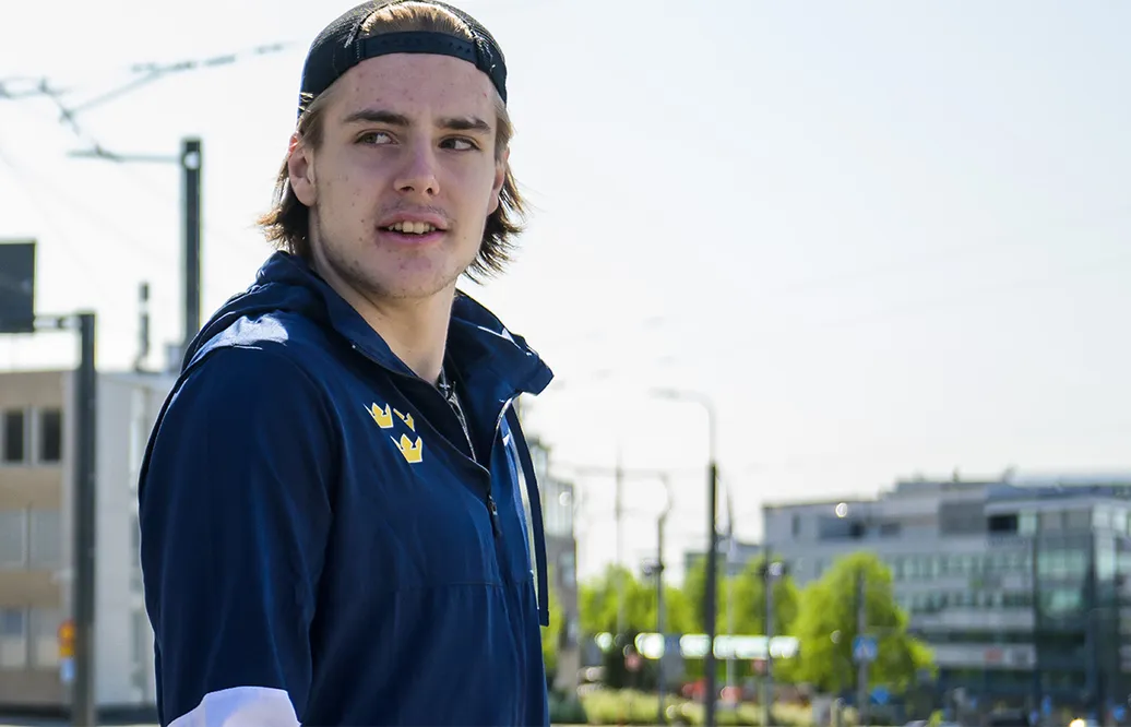 Leo Carlsson öppnar för AHL: "Kanske inte är så långt borta"
