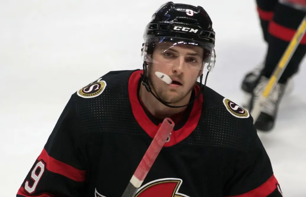 Drake Batherson skriver sexårskontrakt med Ottawa Senators