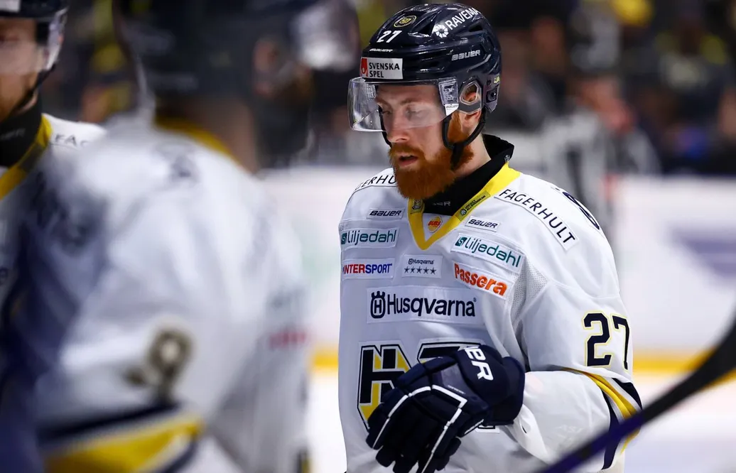 Uppgifter: Vita Hästen nära mästarlagets back