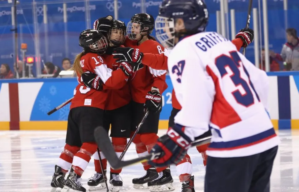 Korea chanslöst i historiska OS-matchen – SDHL-stjärnor briljerade