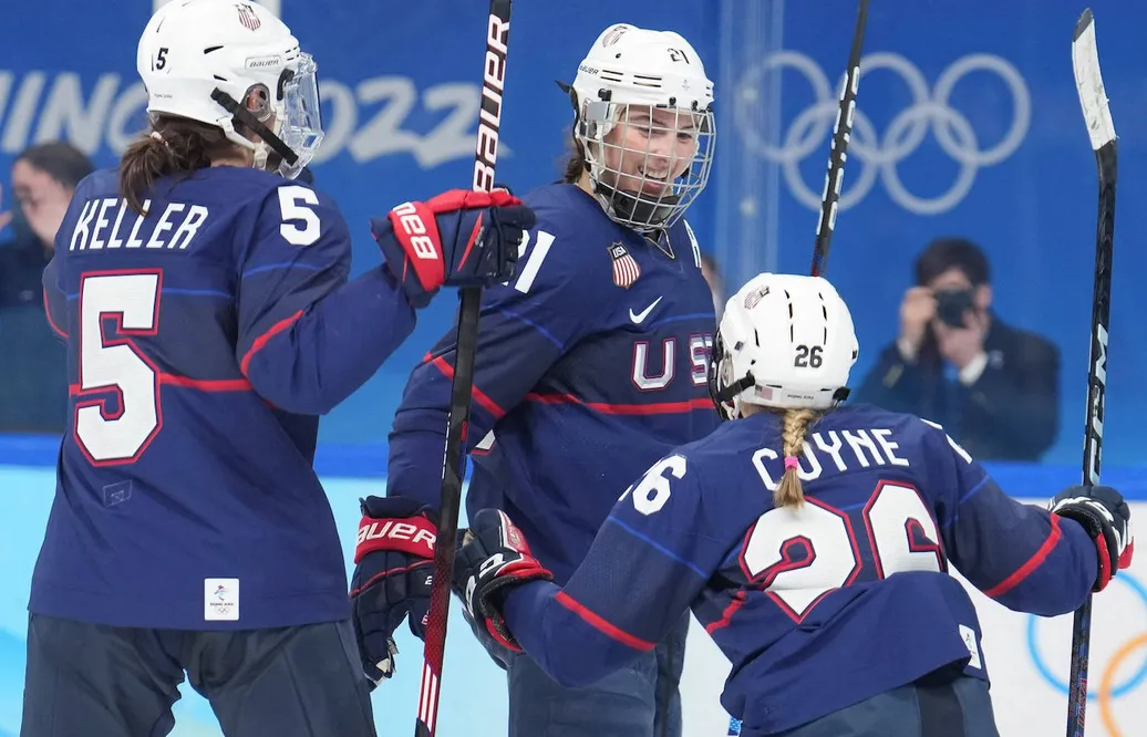 USA slog Finland – rivalmöte väntar i finalen