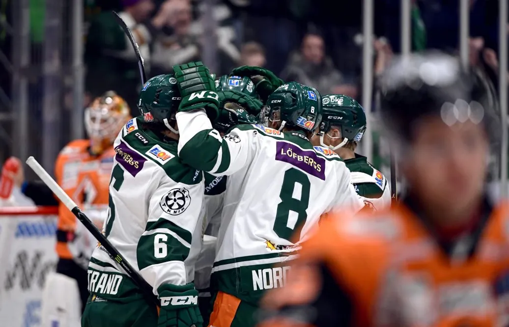 Färjestad vann rond ett mot KHK – hakar på i toppen
