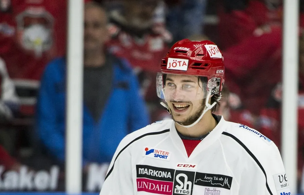 Karlskoga förlänger med forward: ”Finns stora uppsidor hos honom”