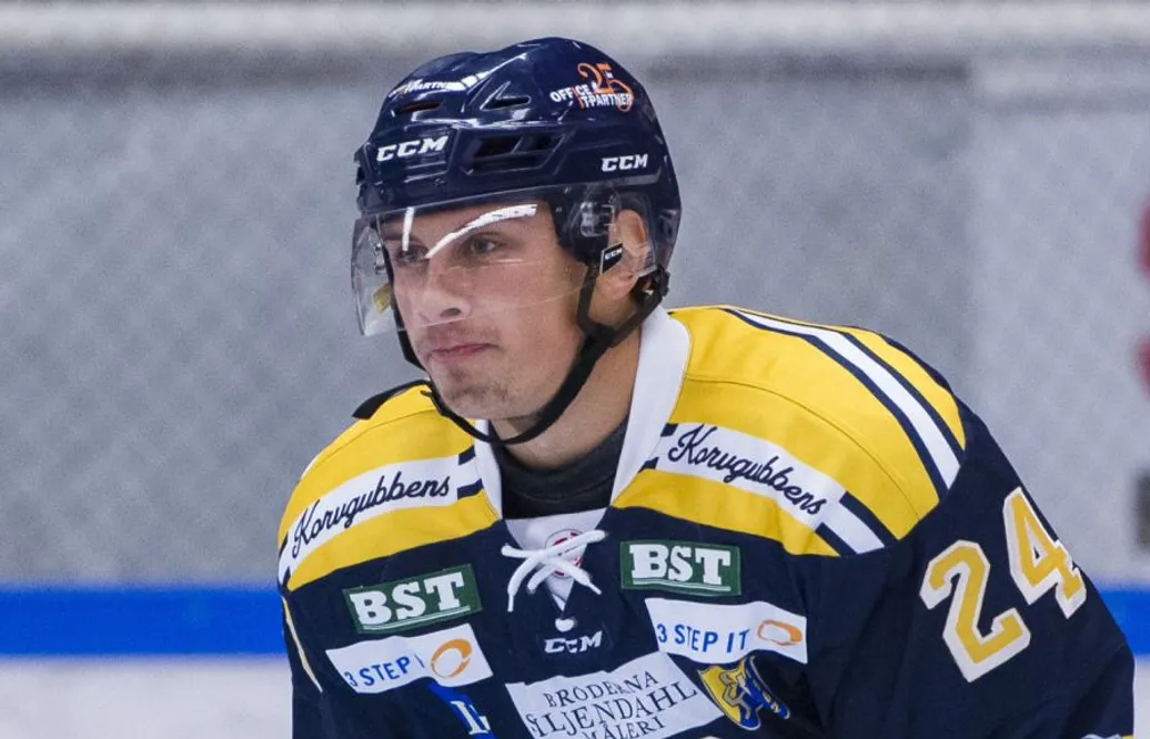 Ny allsvensk chans för forwardsbjässen