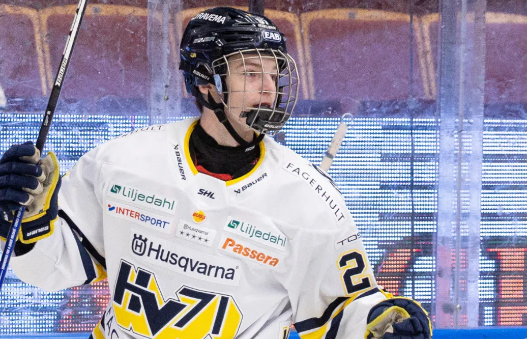 Oscar Fisker Mølgaard skriver kontrakt med HV71