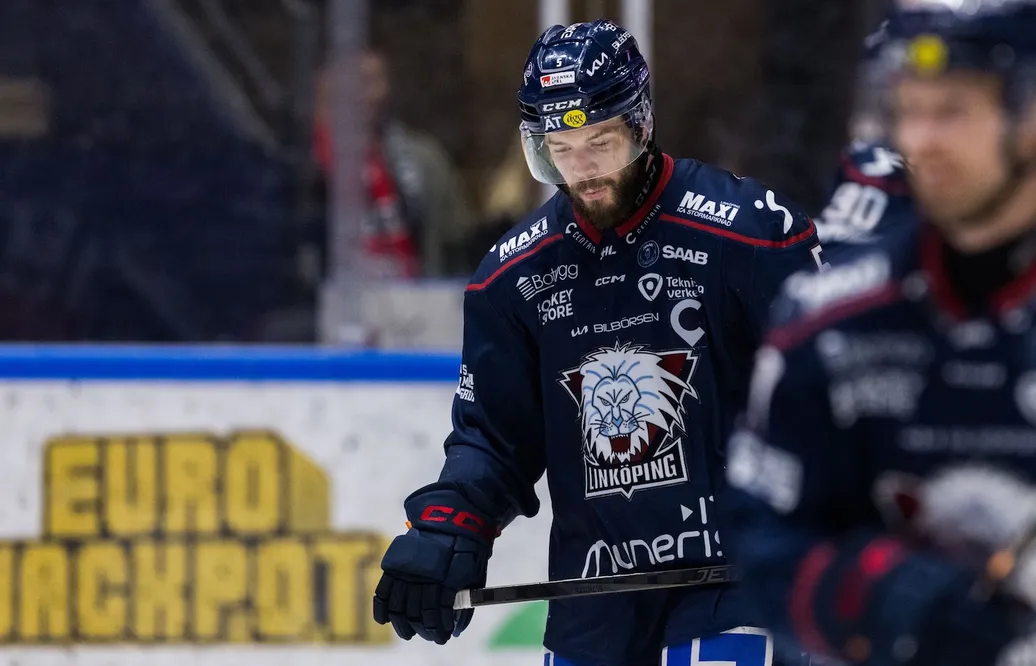 Stjärnbacken tillbaka i träning: "Går enligt planen"