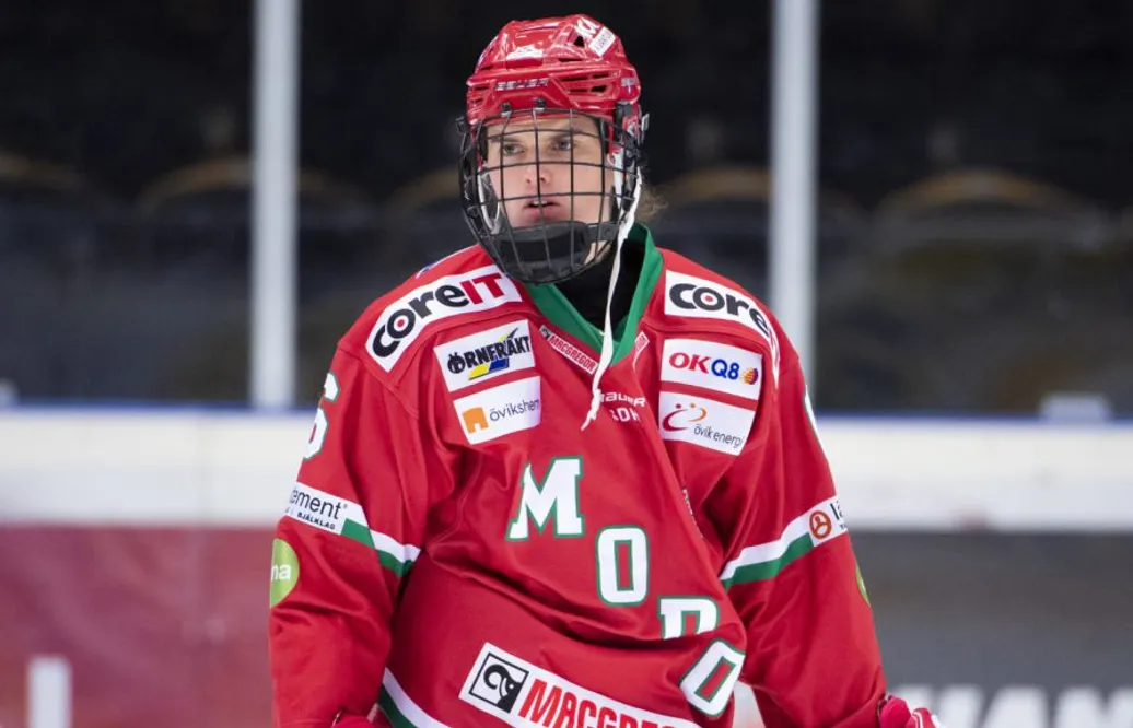 Linköping värvar back från konkurrent
