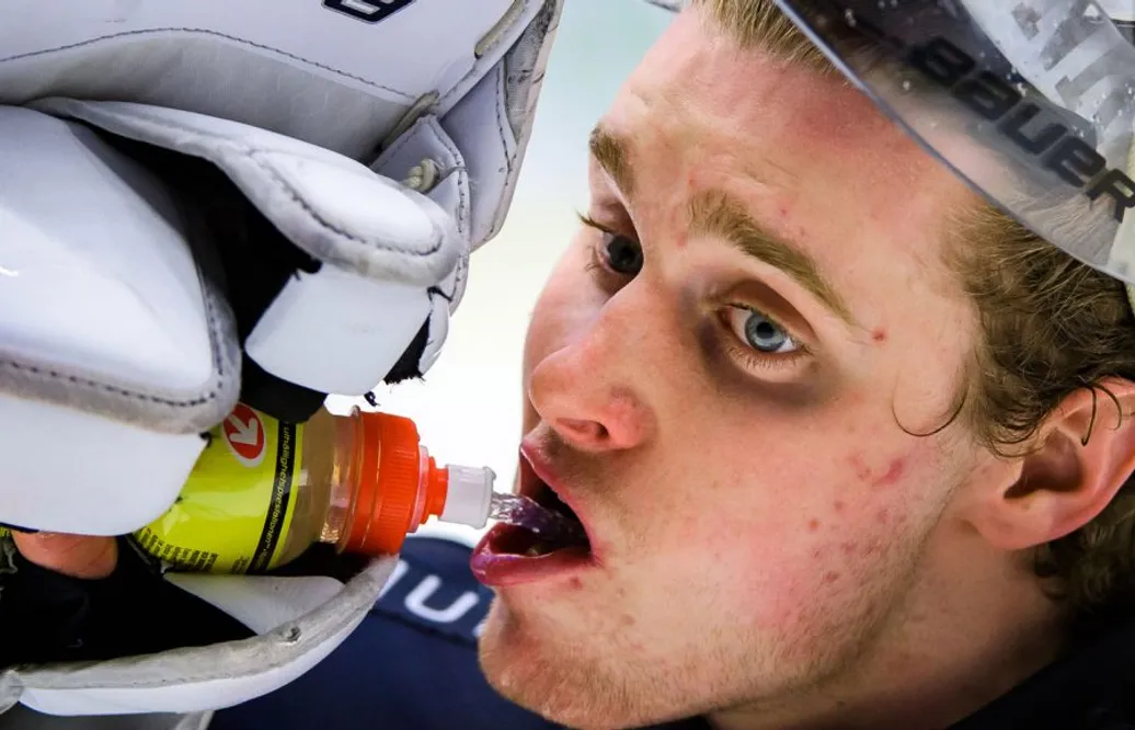 Höll nollan i sin blott andra SHL-match – ledde HV till vinst